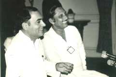 PM Rajiv Gandhi and I, at a press conference Calcutta, 1989